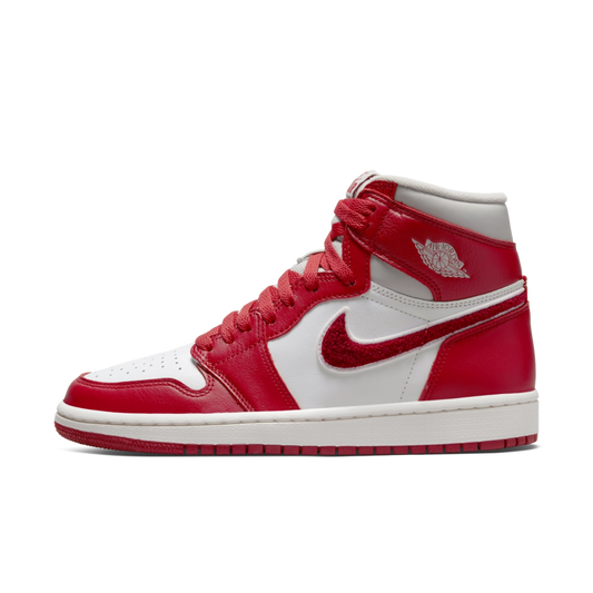 Nike Air Jordan 1 High Varsity Red