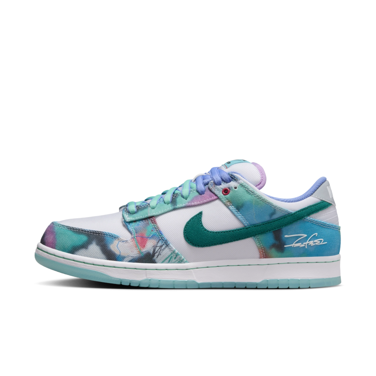 Nike SB dunk low Futura Laboratories Bleached Aqua
